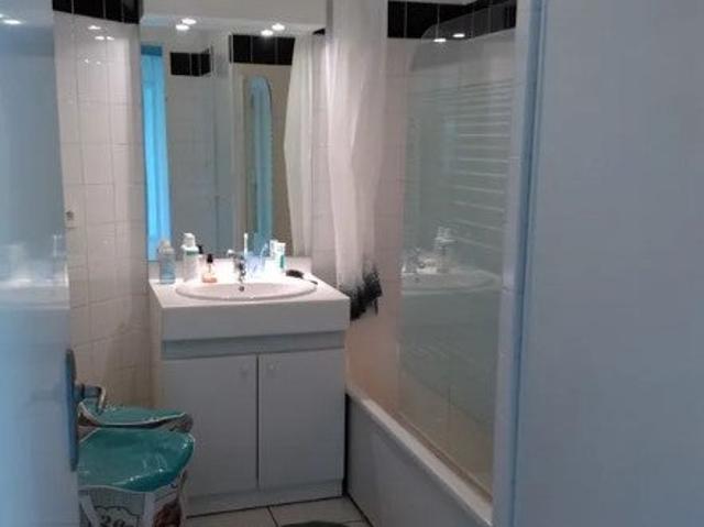 Location Appartement Rue des Treilles, Libourne