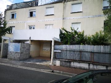 Location Appartement Rue des Treilles, Libourne