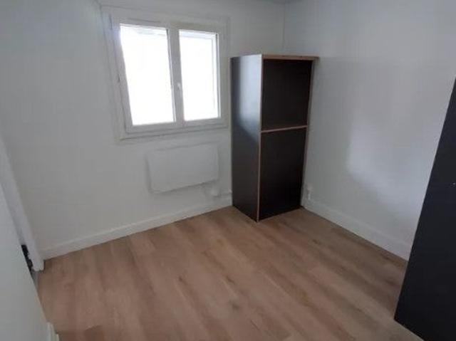 Location Appartement Rue des Treilles, Libourne