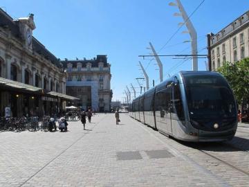 Location Appartement Rue des Treilles, Libourne