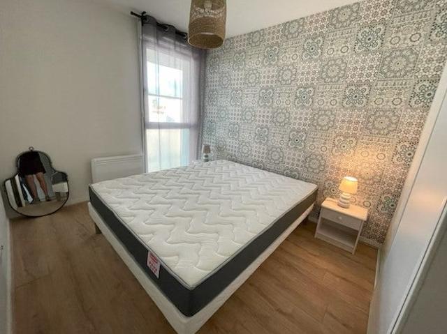 Location Appartement Rue des Treilles, Libourne