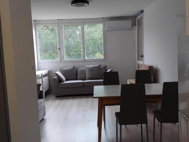Location Appartement Rue des Treilles, Libourne
