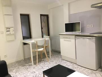 Location Appartement Rue des Treilles, Libourne