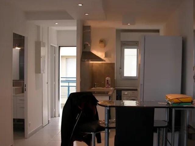 Location Appartement Rue des Treilles, Libourne