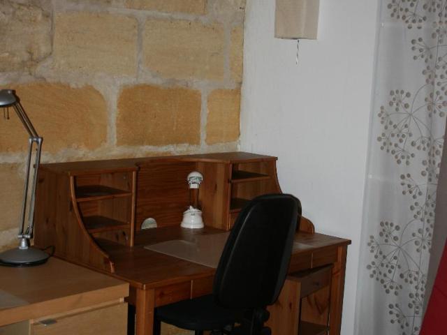 Location Appartement Rue des Treilles, Libourne