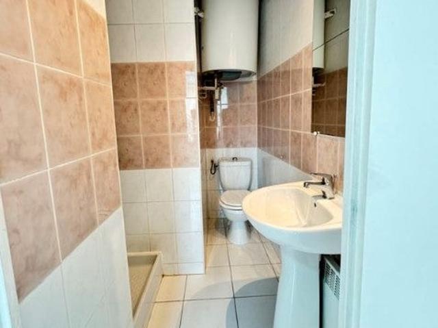 Location Appartement Rue des Treilles, Libourne