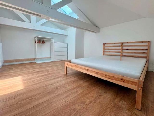 Location Appartement Rue des Treilles, Libourne