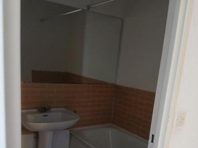 Location Appartement Rue des Treilles, Libourne