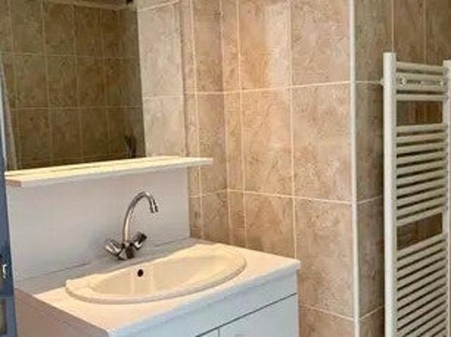 Location Appartement Rue des Treilles, Libourne