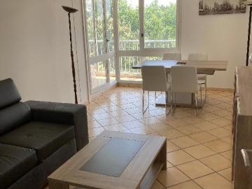 Location Appartement Rue des Treilles, Libourne