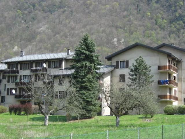 Location Appartement Rue des Tribunes, Épierre