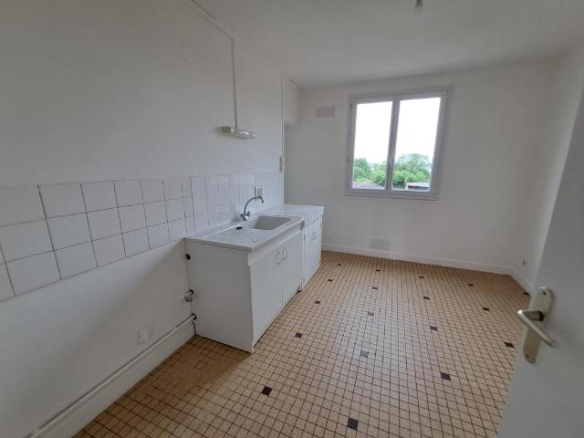 Location Appartement Rue des Troènes, Frignicourt