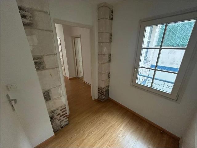 Location Appartement Rue des Trois Couronnes, Lille