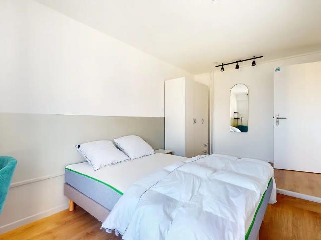 Location Appartement Rue des Trois Fontanot, Nanterre