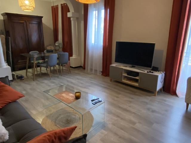 Location Appartement Rue des Usines, Perpignan
