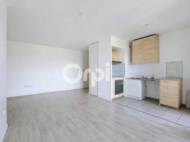 Location Appartement Rue des Voyageurs, Cergy