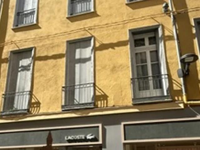 Location Appartement Rue Des 3 Journees, Bages