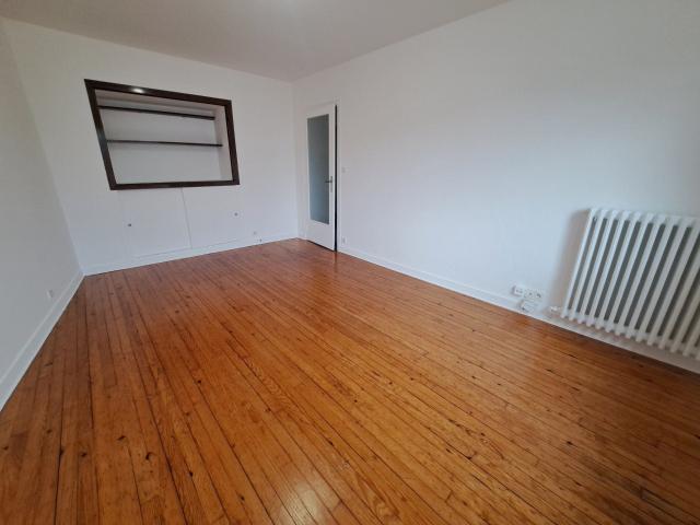 Location Appartement Rue Descartes, Chamalières