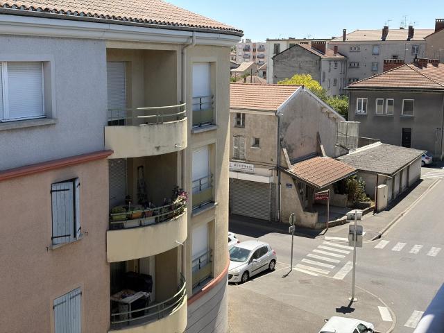 Location Appartement Rue Descartes, Romans sur Isère