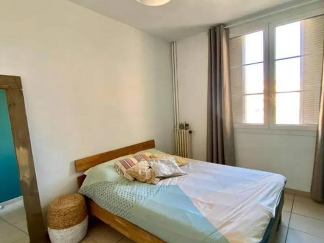 Location Appartement Rue d'Espagne, Toulon