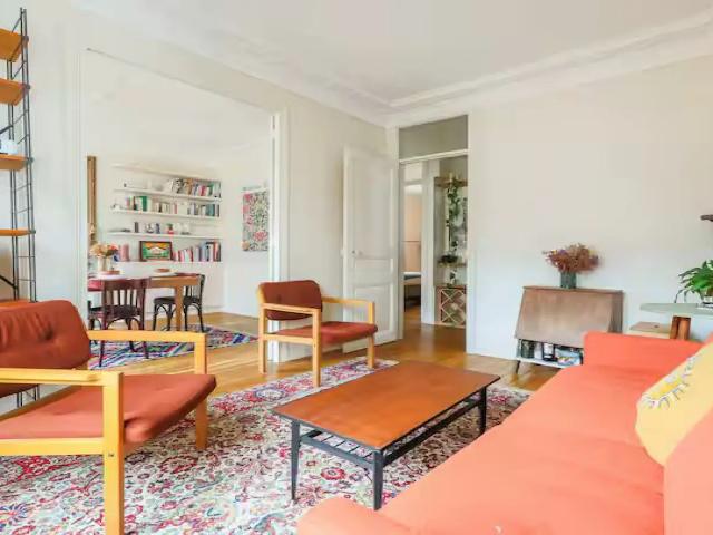 Location Appartement Rue d'Hautpoul, Paris