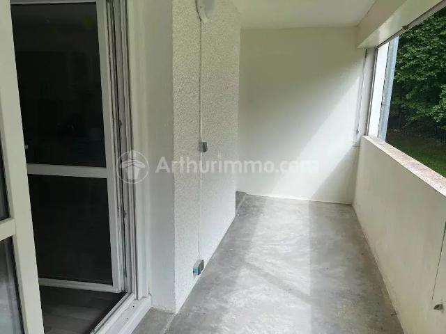 Location Appartement Rue d'Hérimoncourt, Autechaux Roide