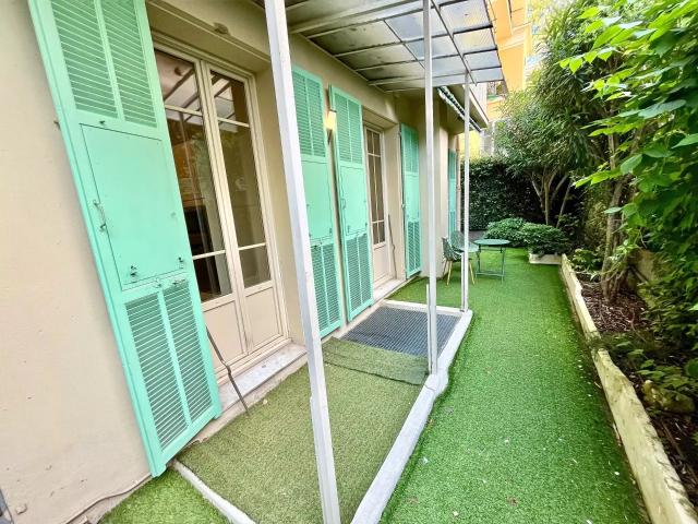 Location Appartement Rue Diderot, Nice