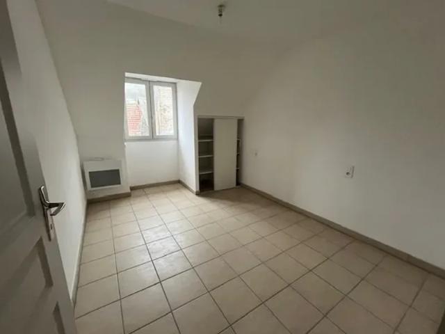 Location Appartement Rue Droite, Marcillac Vallon