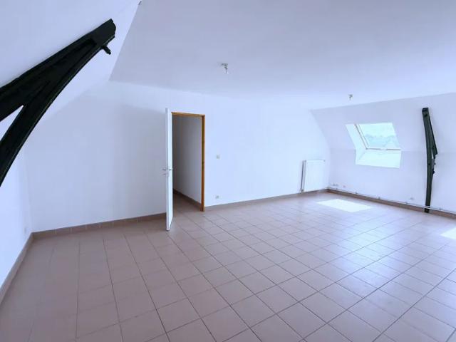 Location Appartement Rue Drouot, La Fère