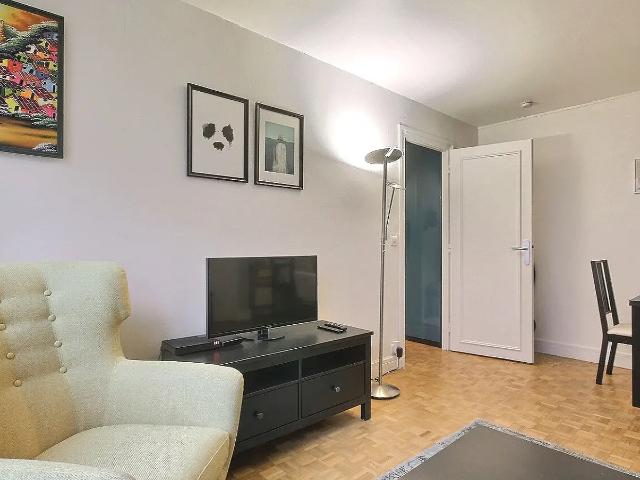 Location Appartement Rue Dutot, Paris