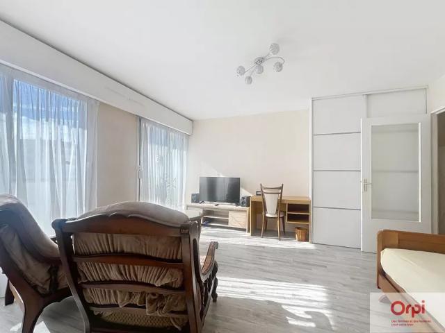 Location Appartement Rue du 1er Mai, Montluçon