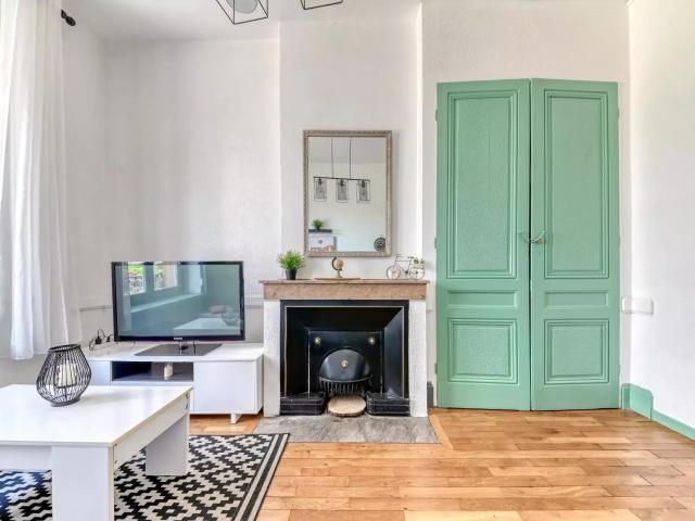 Location Appartement Rue du 1er Mars 1943, Villeurbanne