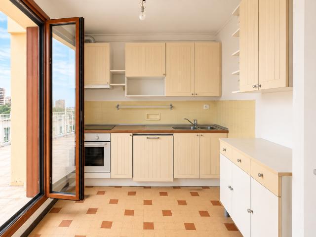 Location Appartement Rue du Coteau, Marseille