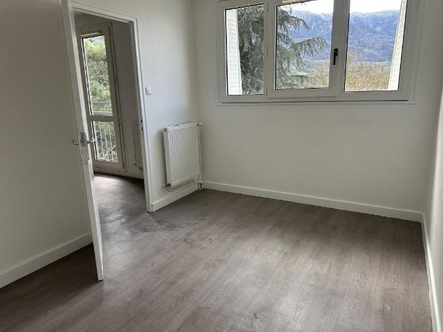 Location Appartement Rue du Coisetan, Pontcharra