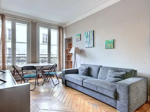 Location Appartement Rue du Commerce, Paris