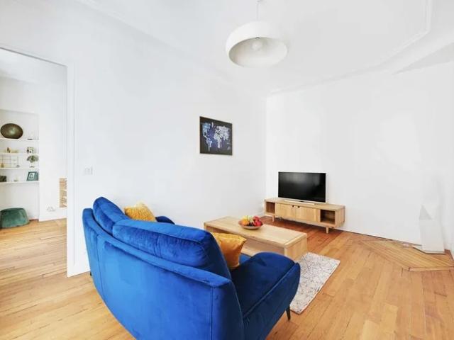 Location Appartement Rue du Commerce, Paris