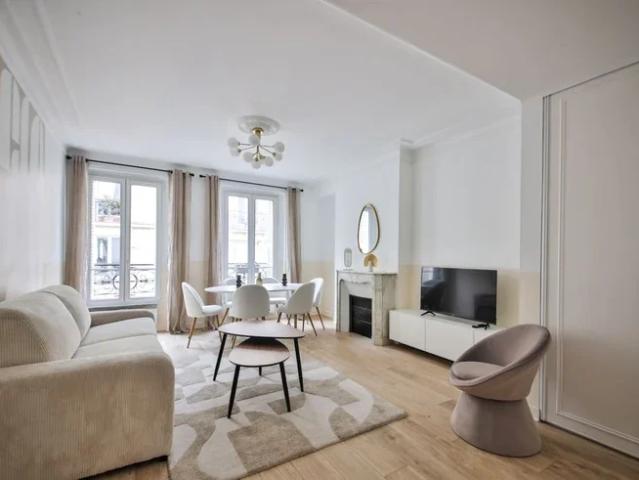 Location Appartement Rue du Commerce, Paris