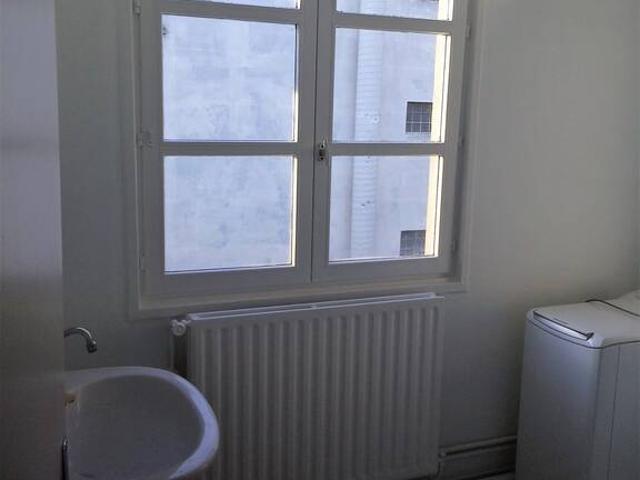 Location Appartement Rue du Commerce, Paris