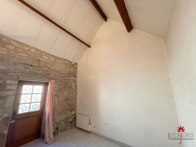 Location Appartement Rue du Connétable, Chantilly