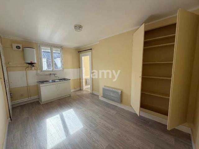 Location Appartement Rue du Connétable, Chantilly
