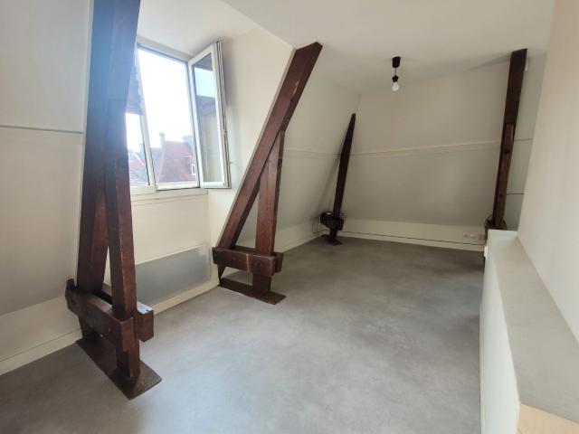 Location Appartement Rue Pierre et Marie Curie, Yvetot