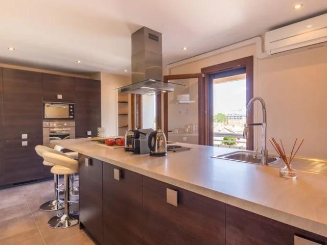 Location Appartement Rue du Carré du Roi, Montpellier