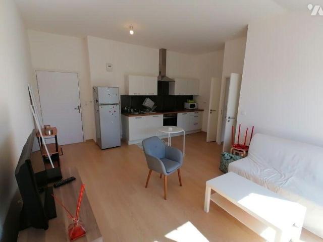Location Appartement Rue du Champ Mulon, Saint Erblon