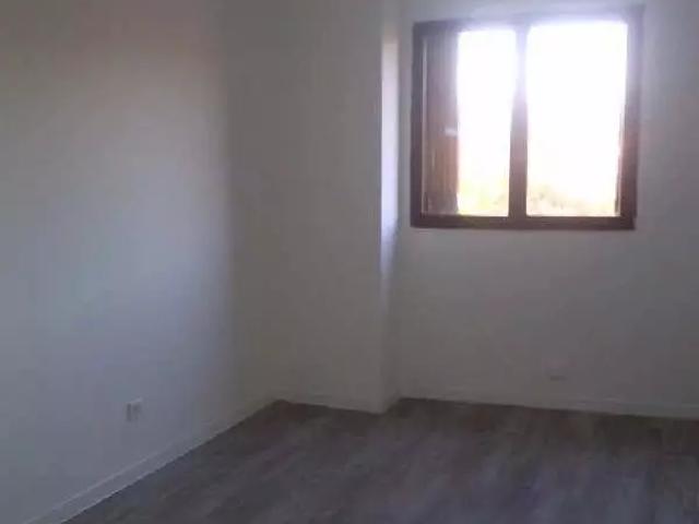 Location Appartement Rue du Chanoine Moisan, Fuveau