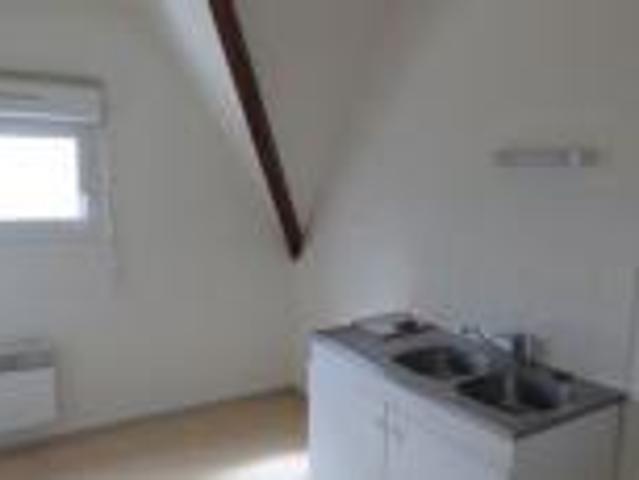 Location Appartement Place de la Résistance, Aubigny sur Nère