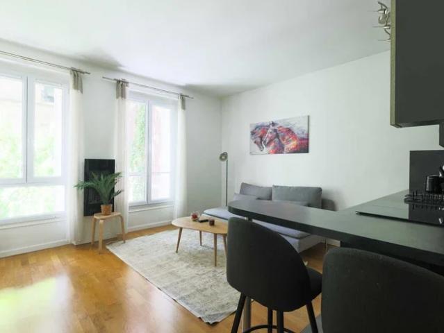 Location Appartement Rue du Château, Paris