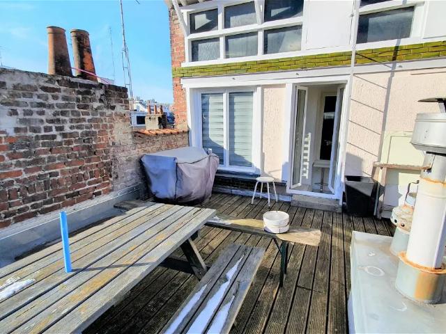 Location Appartement Rue du Chemin Vert, Lille