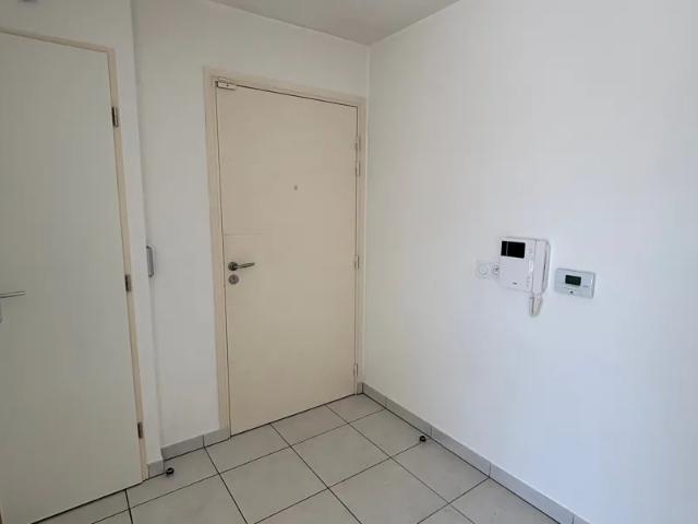 Location Appartement Rue du Creux du Loup, Gex