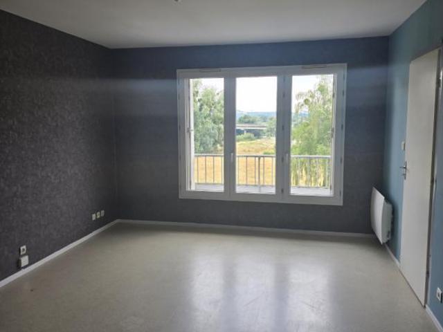 Location Appartement Rue du Bois d'Amour, Charleville Mézières