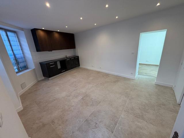 Location Appartement Rue du Bon Accueil, Crécy la Chapelle